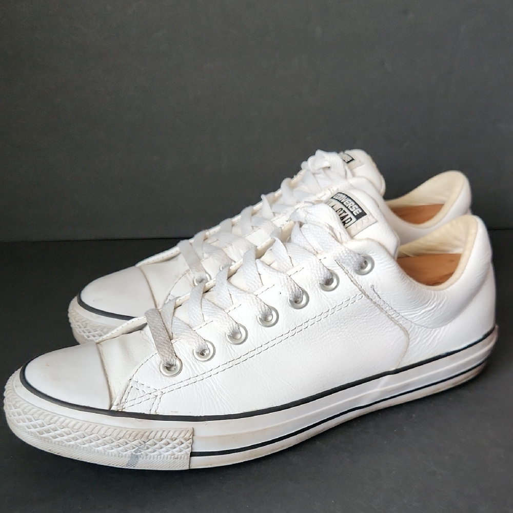 Converse All Star White Leather Sneakers Size 9 Low Top